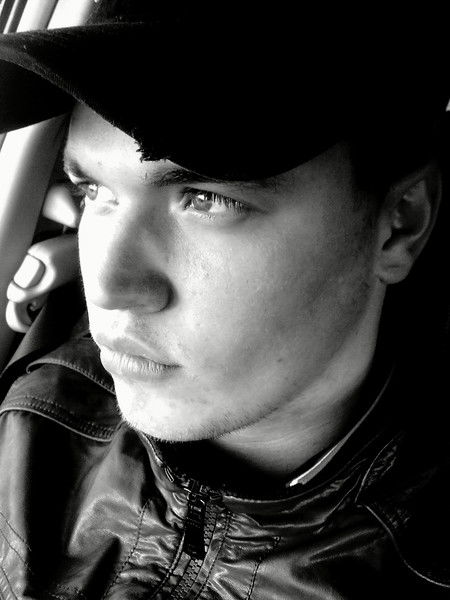 Роман Мусанов