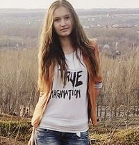 Настя Макарова