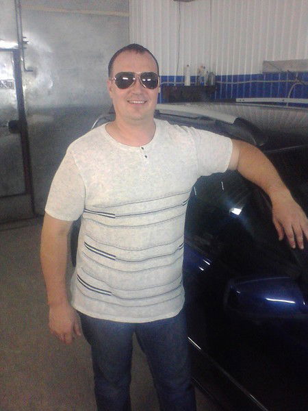 Роман Белов