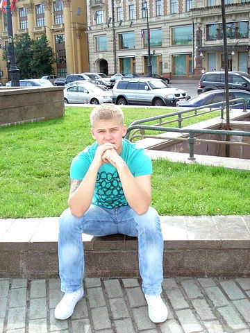 Виталий Стариков