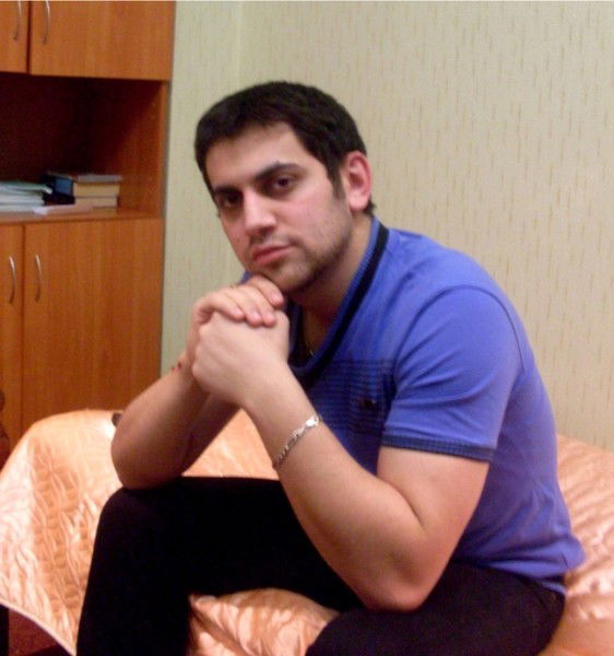 Эльвин Гусейнов