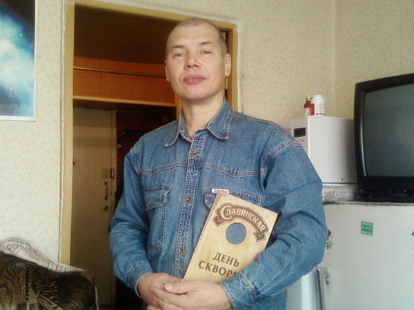 Александр Пискарёв