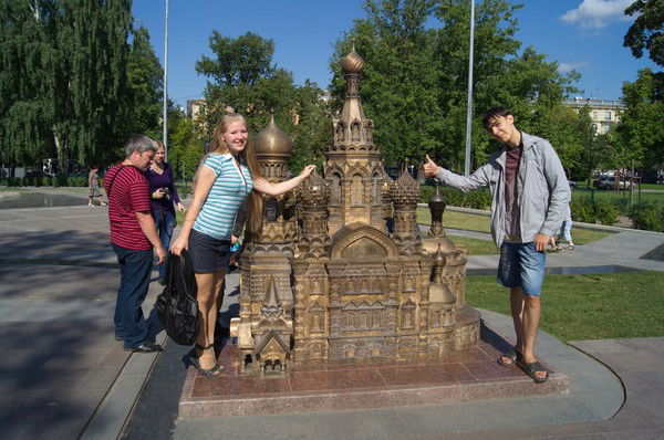 Максим Самигулин