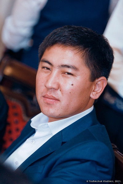 Алмат Сапаргалиев