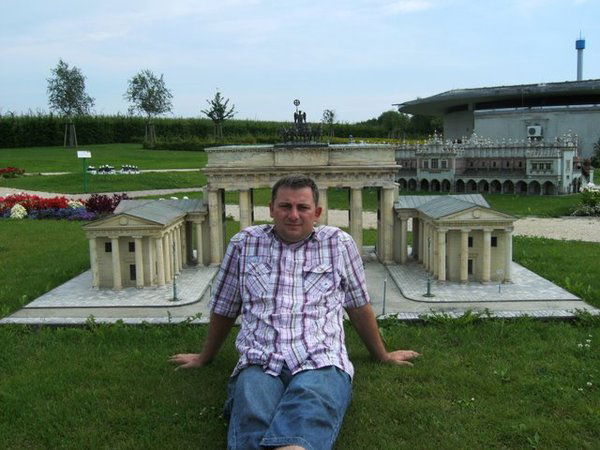 Алексей Басов