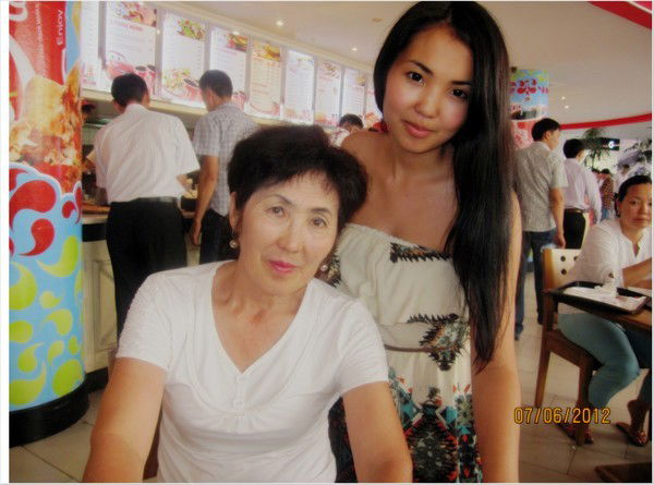 Суюнова Лазат