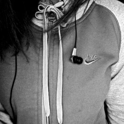 Надя Логинова