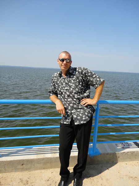 Анатолий Антонов