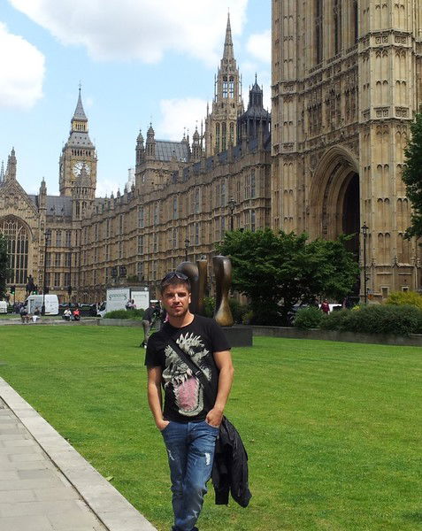 Артур Зябин