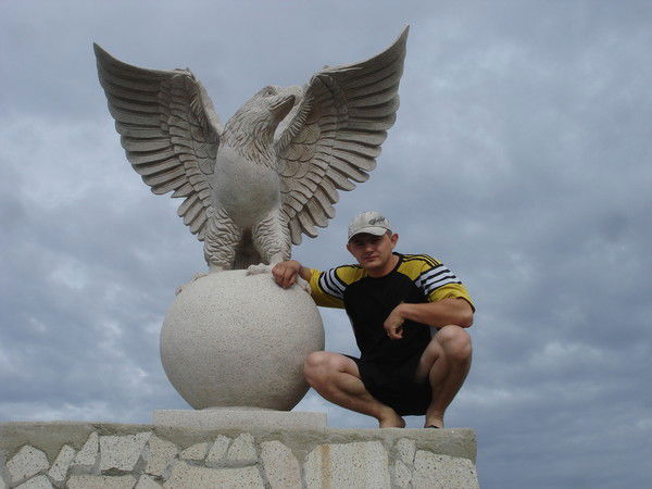 Виталий Кнуренко