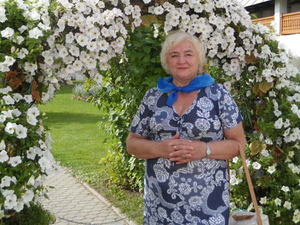 Валентина Симонян (Матвеева)