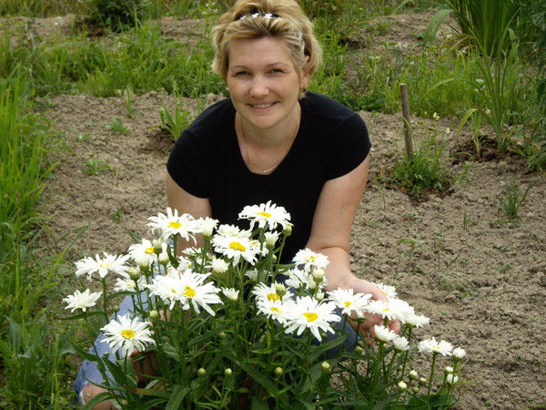 Анна Кустова