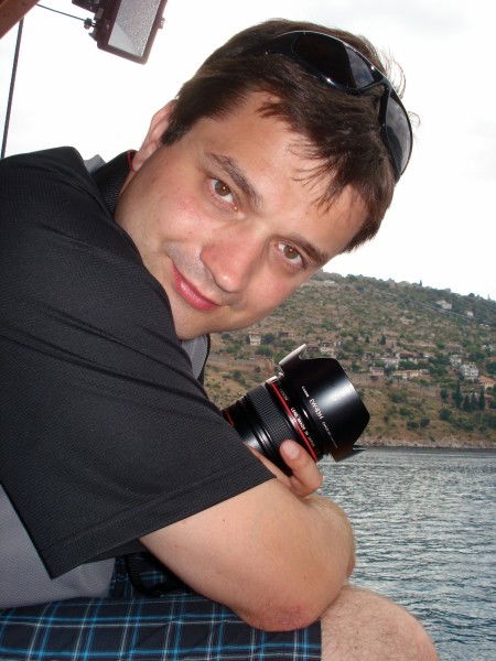 Иван Иванов