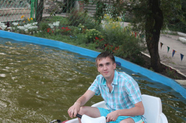 Лавров Сергей