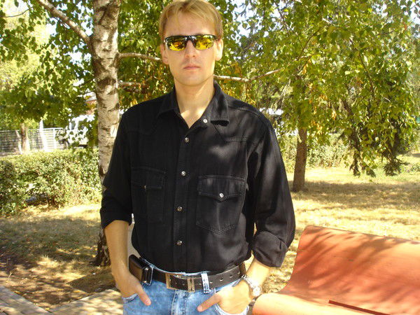 Игорь Сурков