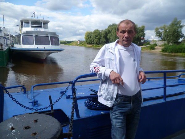 Виктор Виктор