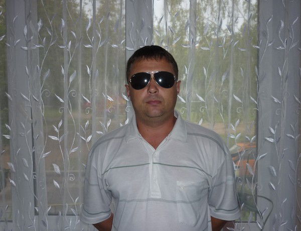 Евгений Лебедев