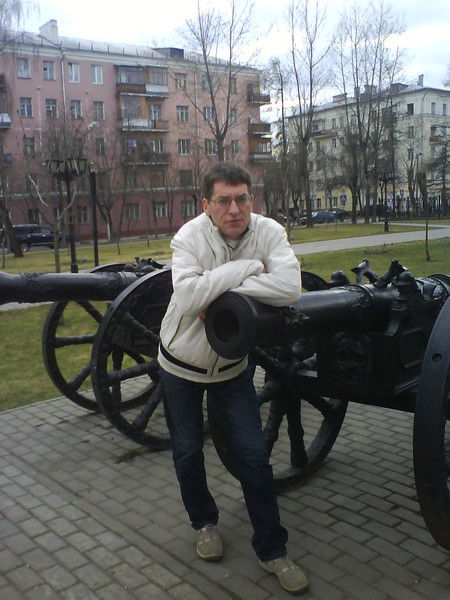 Игорь Попов