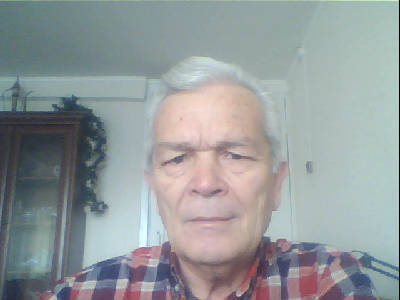 Алмас Кучумов