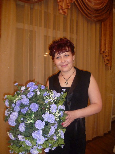 Елена Сафронова