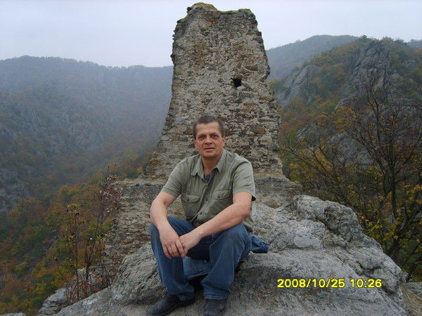 Юрий Колесников