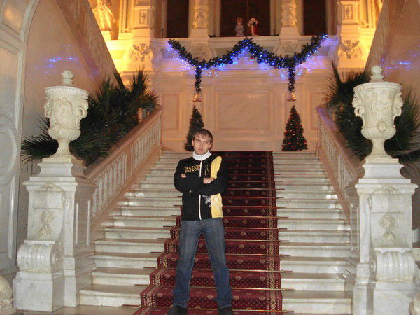 Александр Логинов