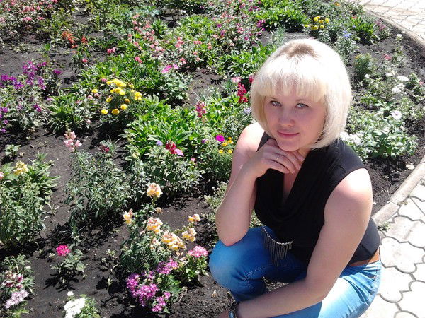 Елена Захарова