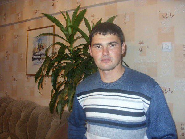 Антон Изергин