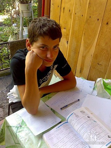 Миша Маноле