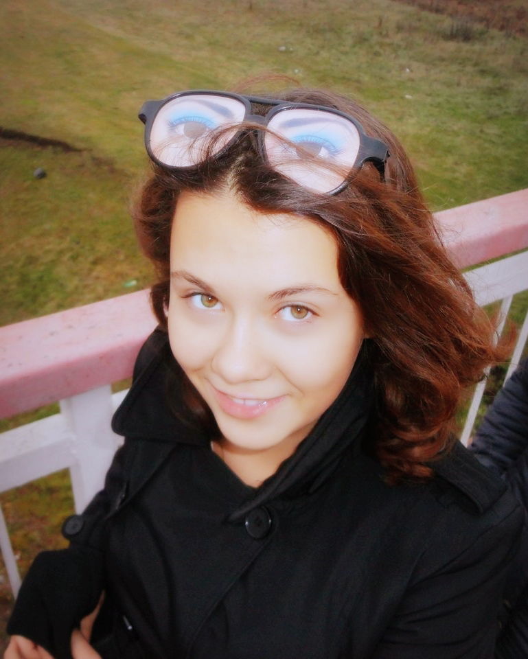 Люба Шурупова