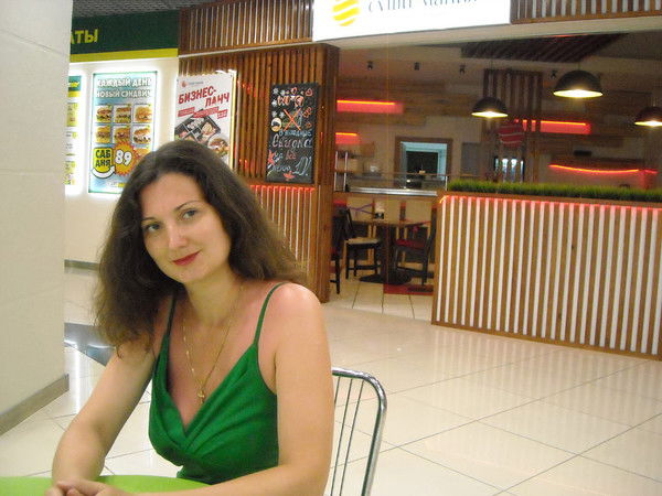 Анна Тарасова