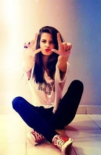 Юлечка Сазонова