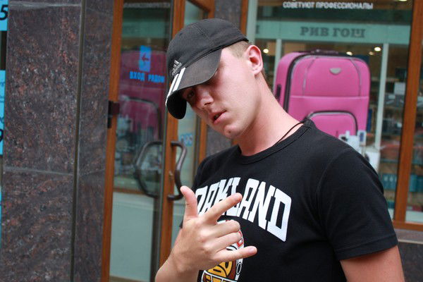 Александр Плотников