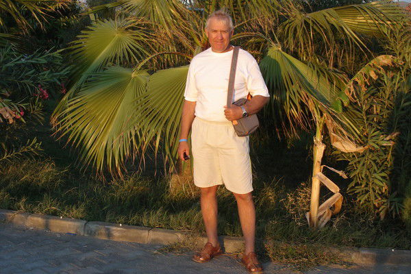 Анатолий Котляров