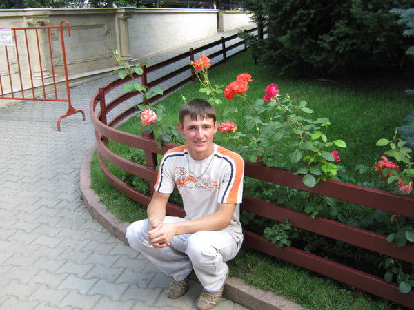 Анатолий Горелов