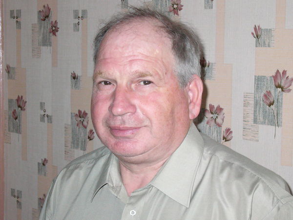 Михаил Колобов