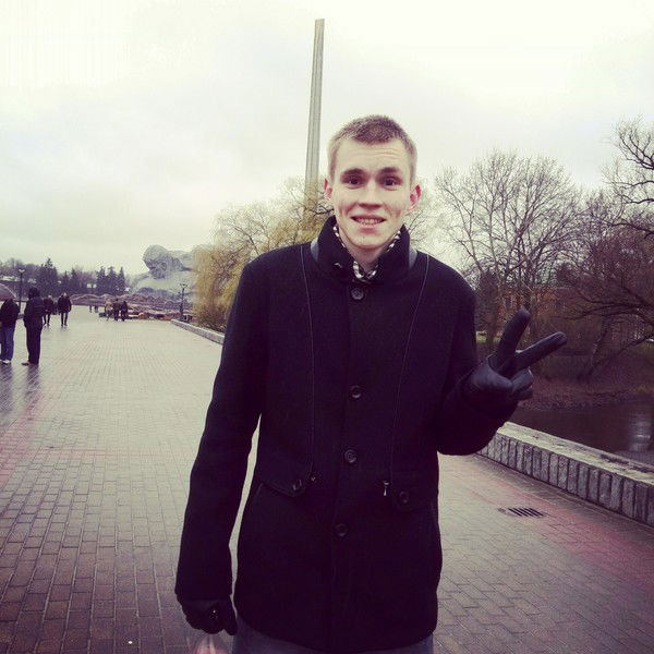 Рома Старостенко