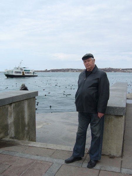 Владимир Иванов