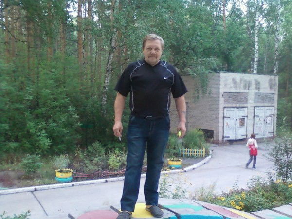 Виктор Мишин