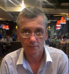 Леонид Анаников