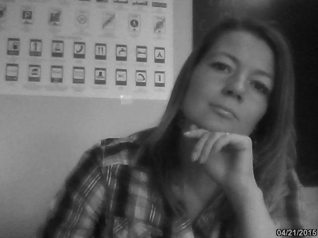 Настя Попова