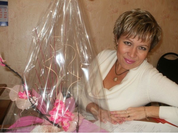 Лена Авдеева