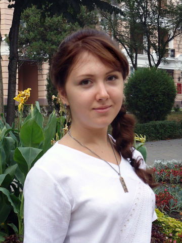 Алена Артамонова