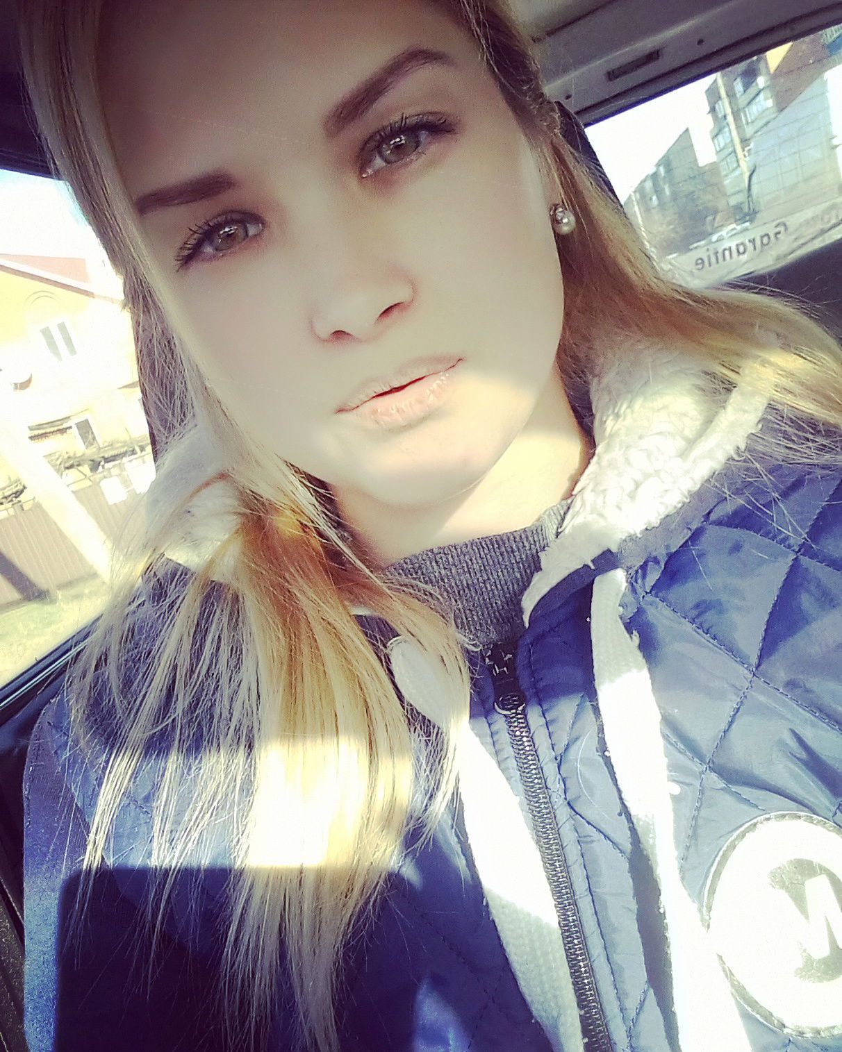 Анна Захарова