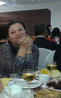 Маншук Узакбаева