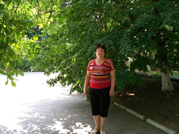 Тоня Романова