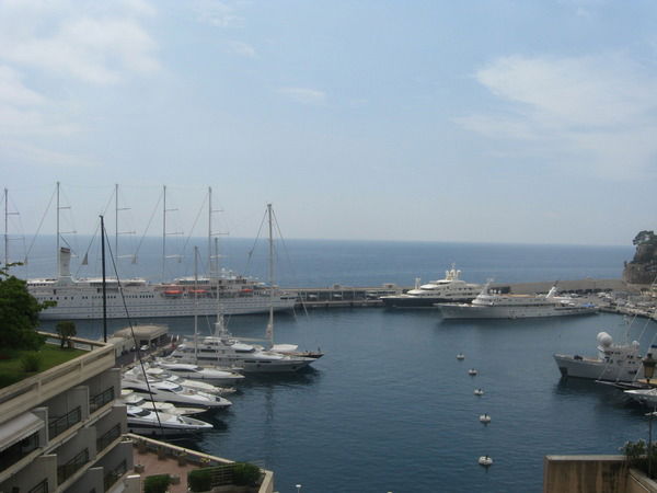 Марина Асильбекова