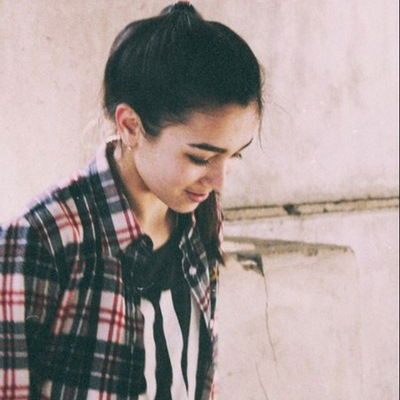 Наташа Суханова