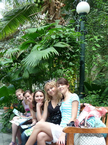 Ника :))))))))))