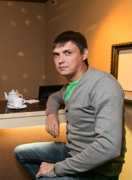 Максим Новоселов